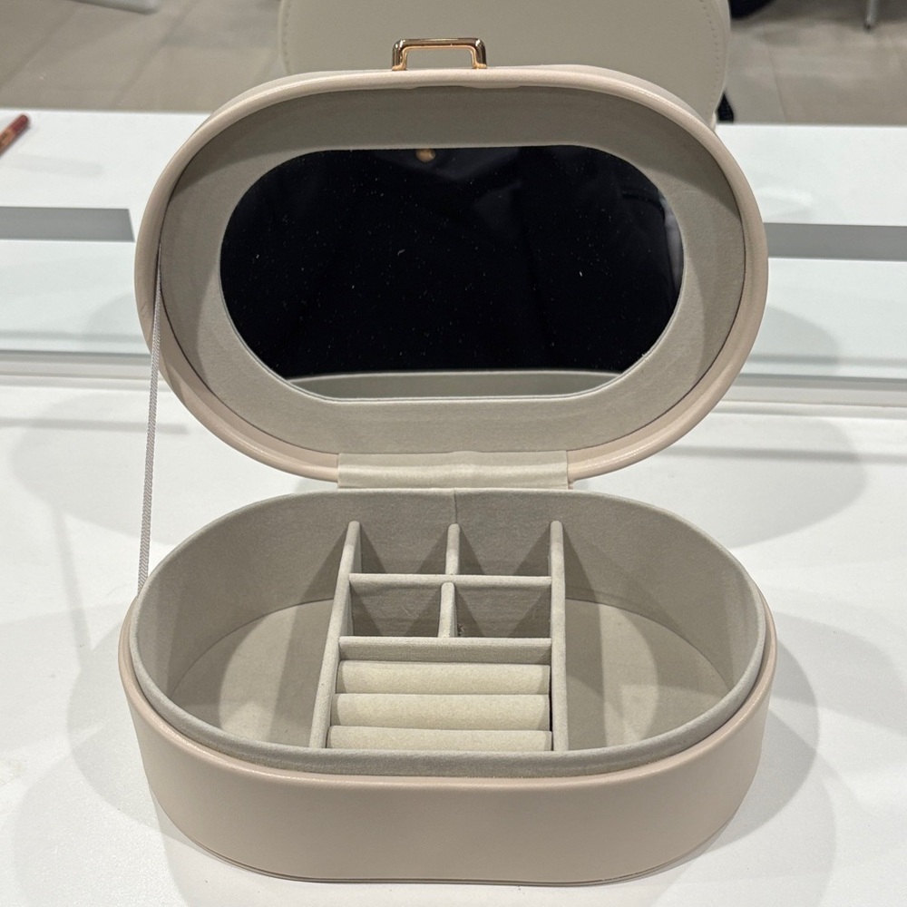 Never Used Cream Color Jewelry Box